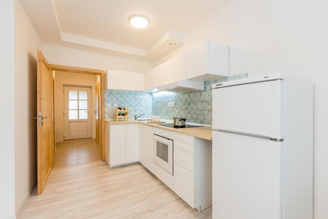 Apartmány Jedovary Trhové Sviny Exterior foto