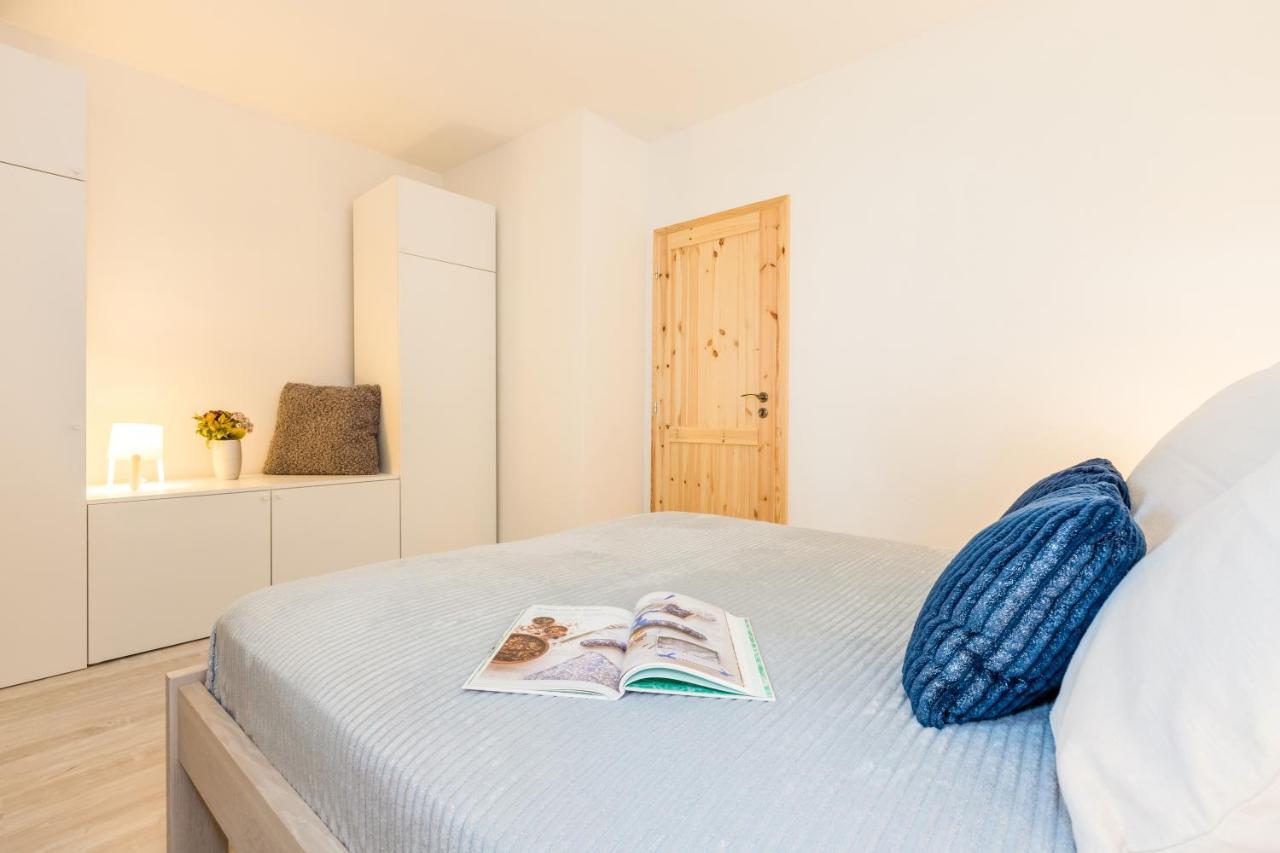 Apartmány Jedovary Trhové Sviny Exterior foto